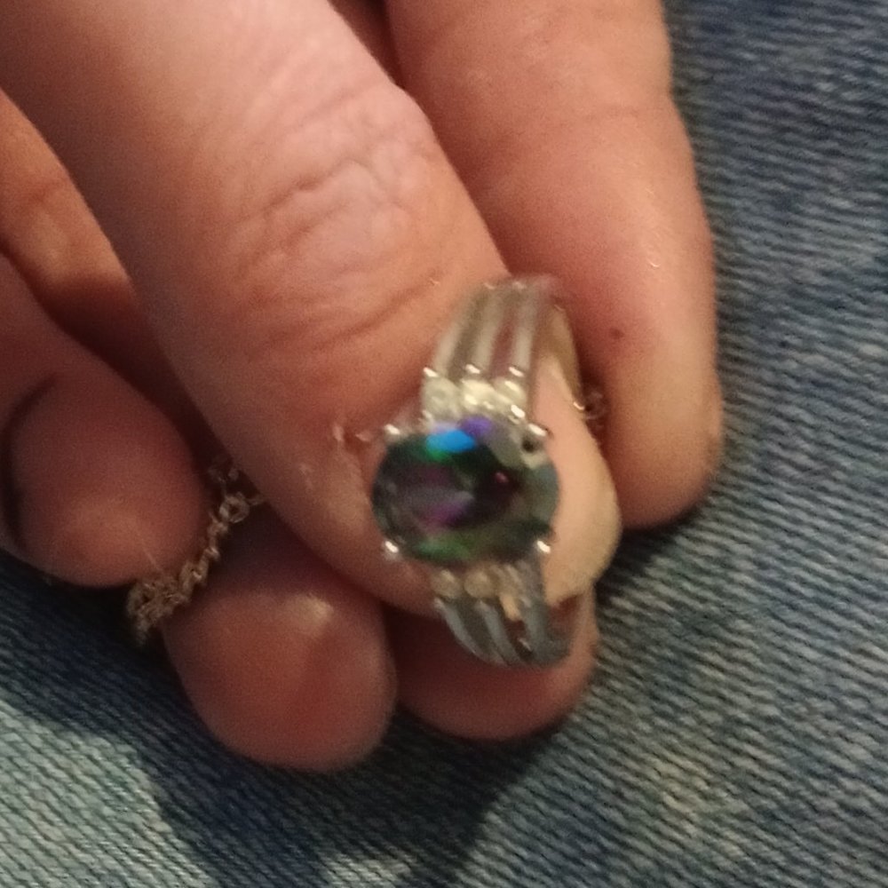 Women's ring
